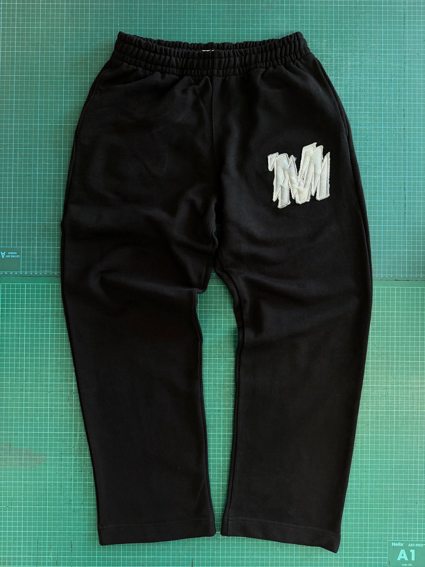 Straight leg sweatpants Black - Unisex